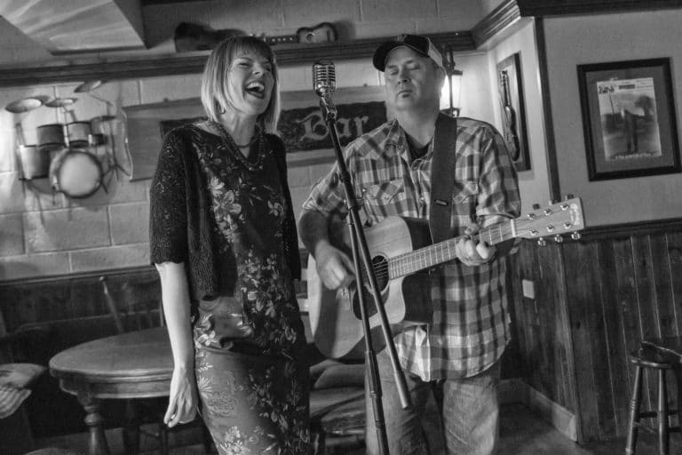 Beki Hemingway Plays at The Inn on Loch Lomond